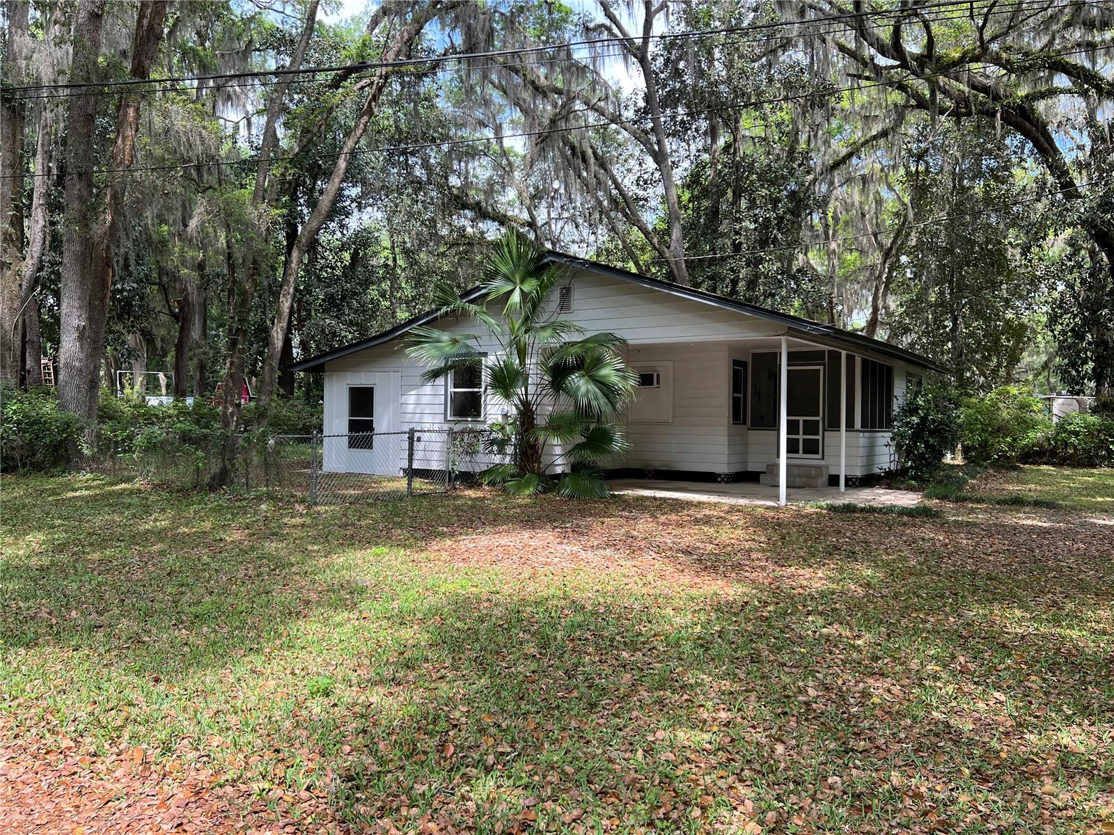 10114 COUNTY ROAD 1469, EARLETON, FL, 32631