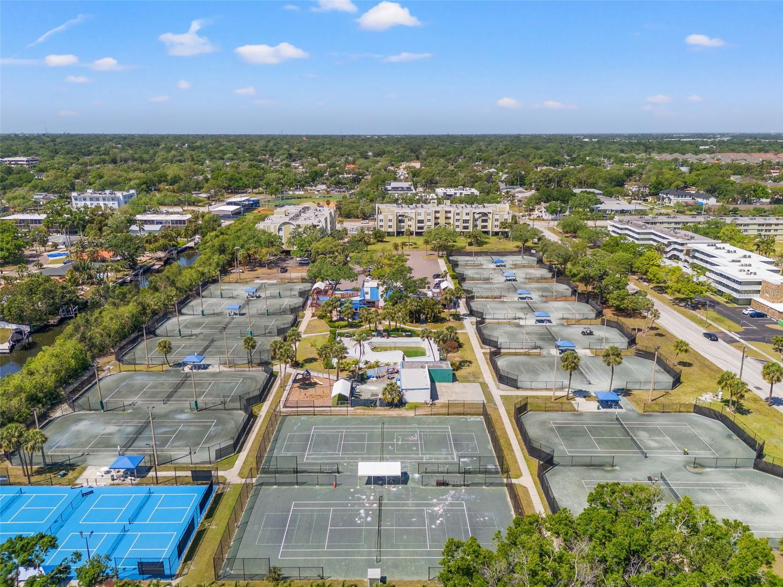 4681 1ST ST NE #306, ST PETERSBURG, FL, 33703