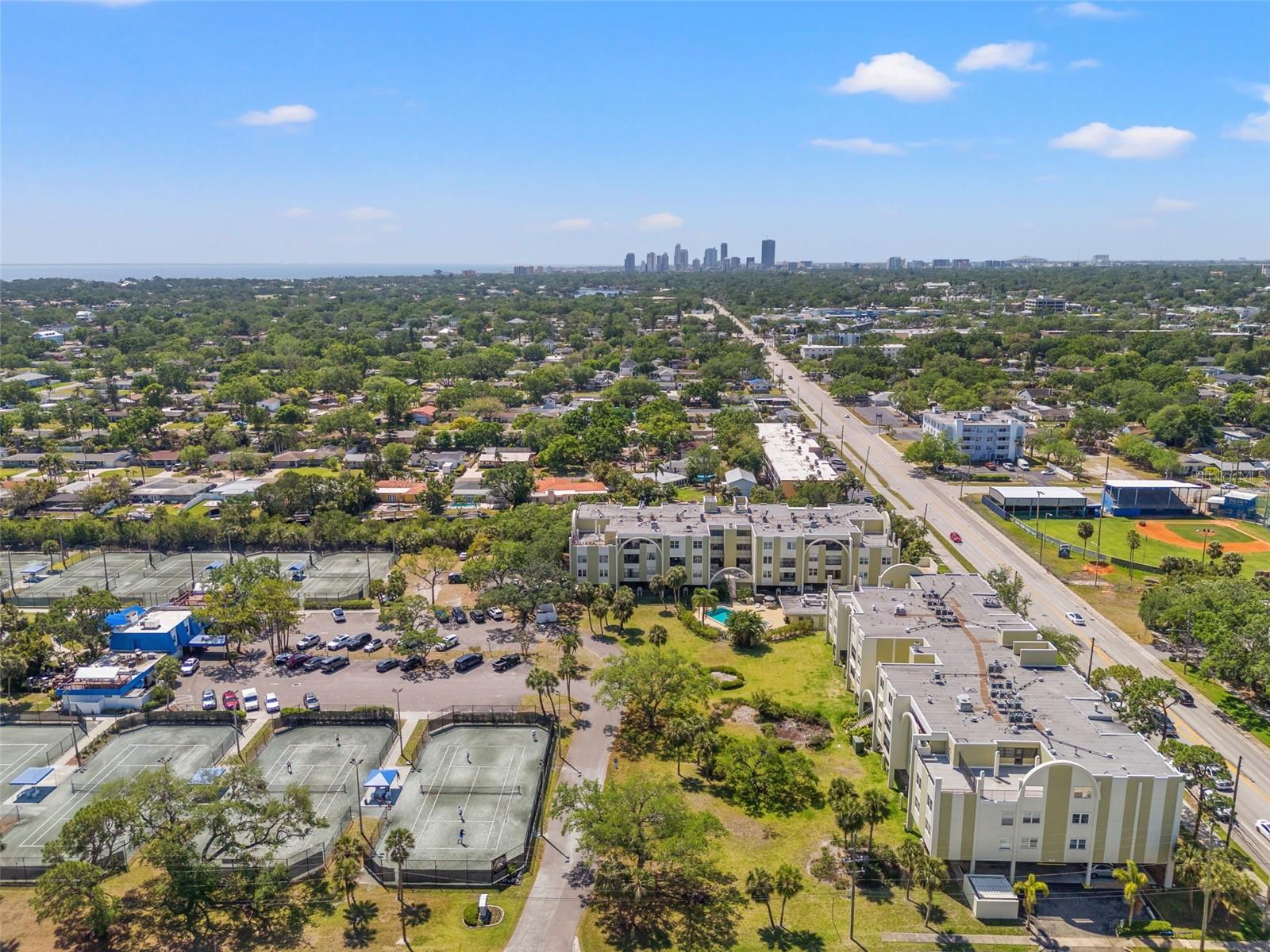 4681 1ST ST NE #306, ST PETERSBURG, FL, 33703