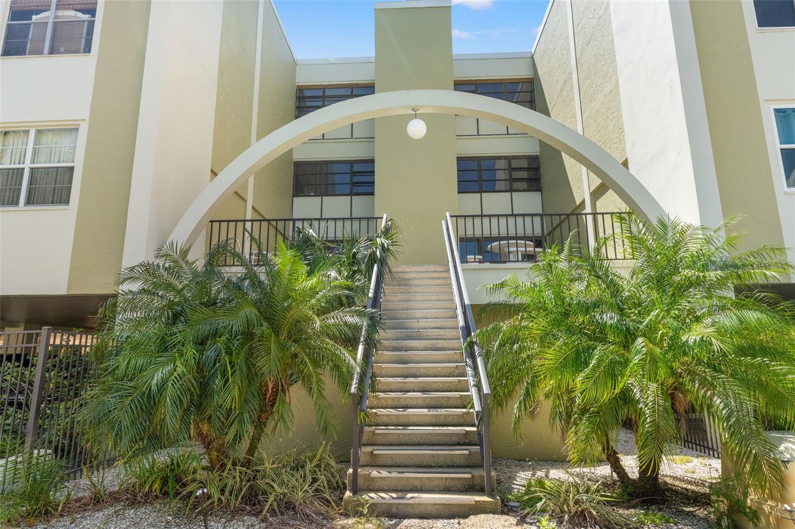 4681 1ST ST NE #306, ST PETERSBURG, FL, 33703