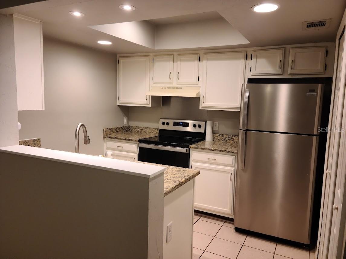 900 SW 62ND BLVD #B8, GAINESVILLE, FL, 32607