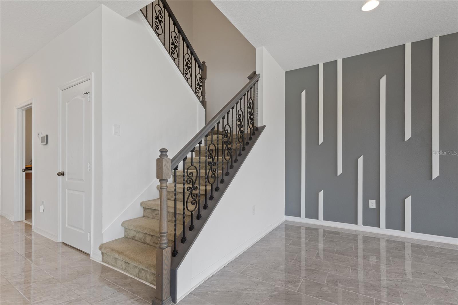 2556 LEYLAND CYPRESS LN, SANFORD, FL, 32773