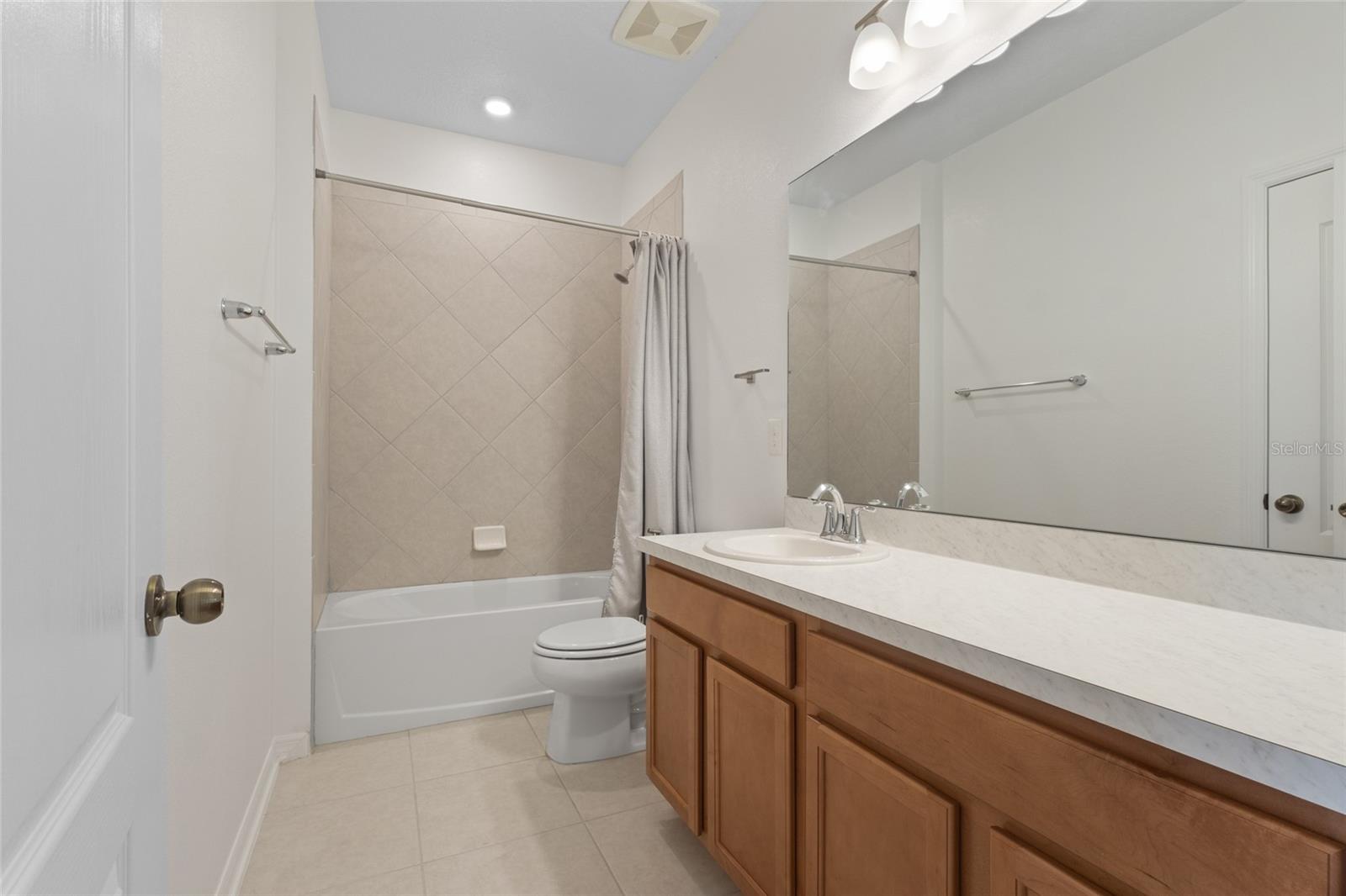 2556 LEYLAND CYPRESS LN, SANFORD, FL, 32773
