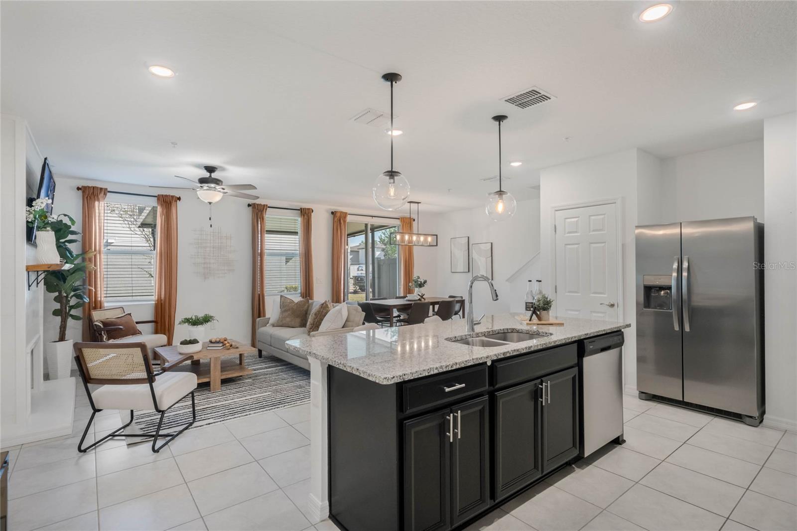 1115 DESERT CANDLE DR, OCOEE, FL, 34761