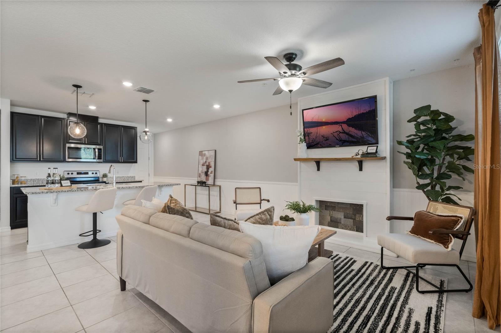 1115 DESERT CANDLE DR, OCOEE, FL, 34761