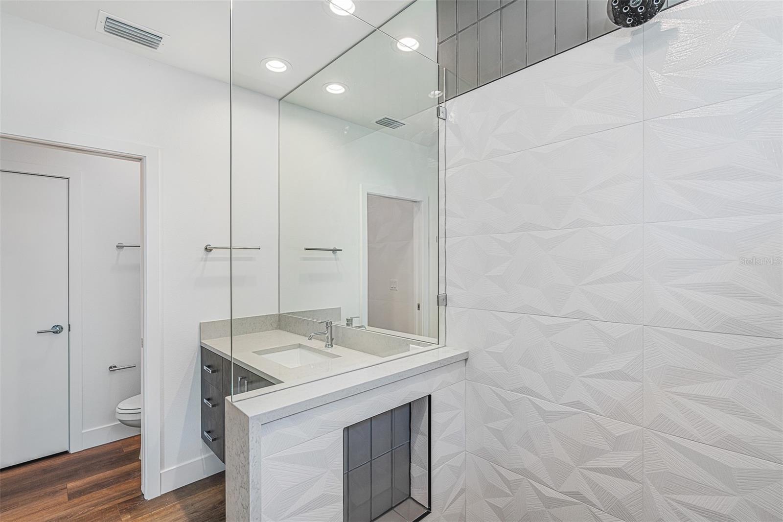 4700 11TH AVE S, ST PETERSBURG, FL, 33711