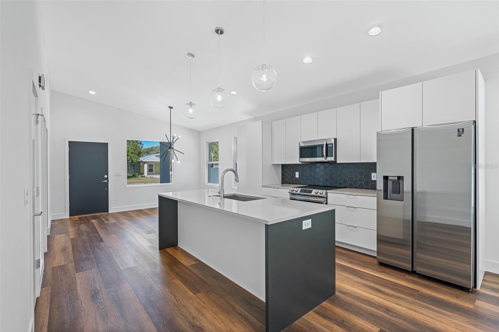 4700 11TH AVE S, ST PETERSBURG, FL, 33711