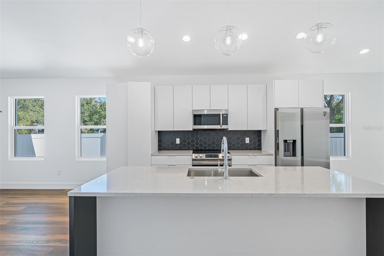 4700 11TH AVE S, ST PETERSBURG, FL, 33711