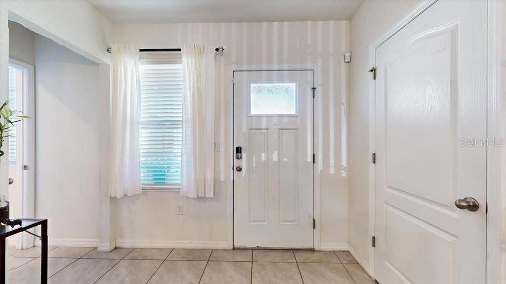 1886 RED CANYON DR, KISSIMMEE, FL, 34744