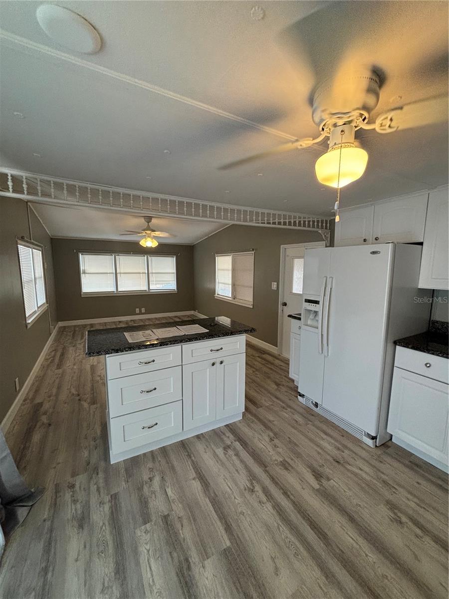 5316 53RD AVE E #B11, BRADENTON, FL, 34203