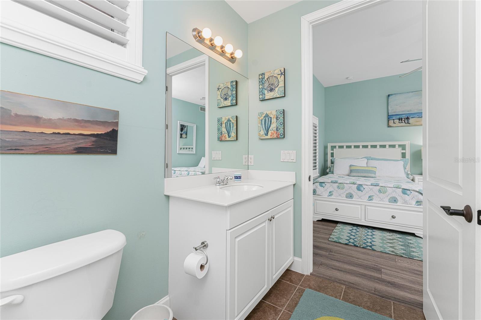 11100 - 2 HACIENDA DEL MAR BLVD #202, PLACIDA, FL, 33946