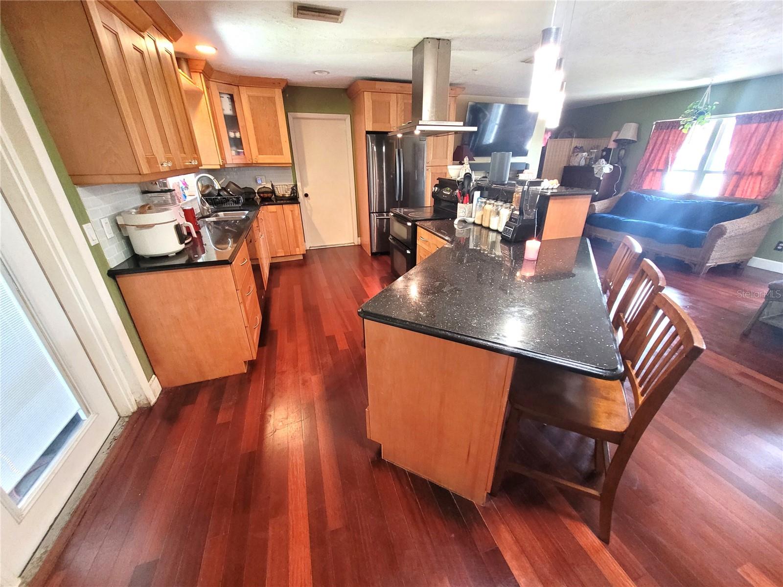 5203 PRESIDENTIAL ST, SEFFNER, FL, 33584