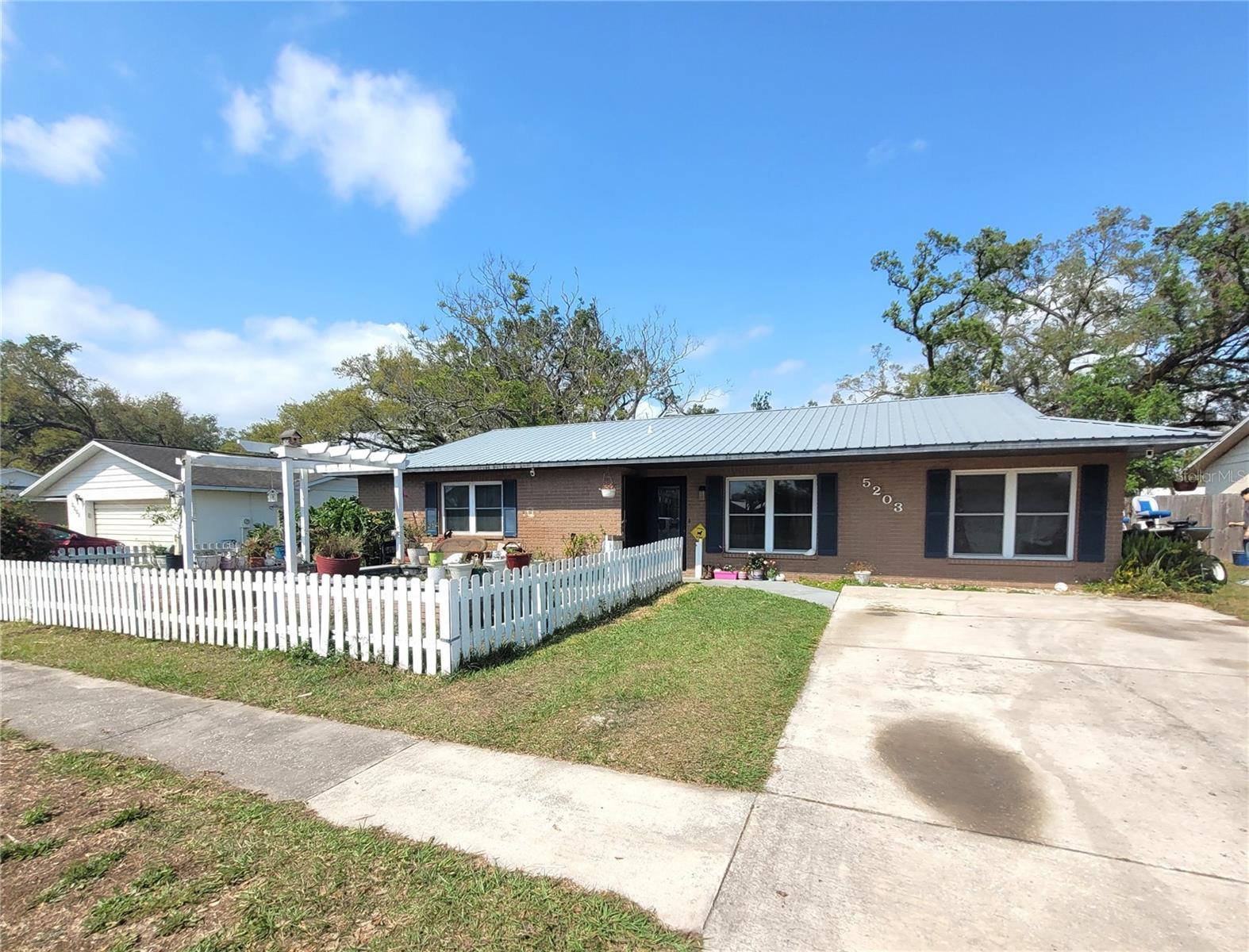 5203 PRESIDENTIAL ST, SEFFNER, FL, 33584