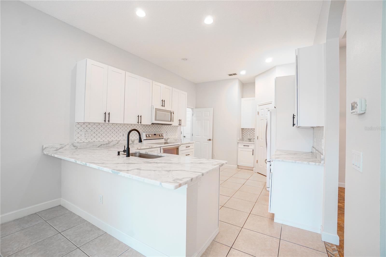 1679 SHADOWMOSS CIR, LAKE MARY, FL, 32746