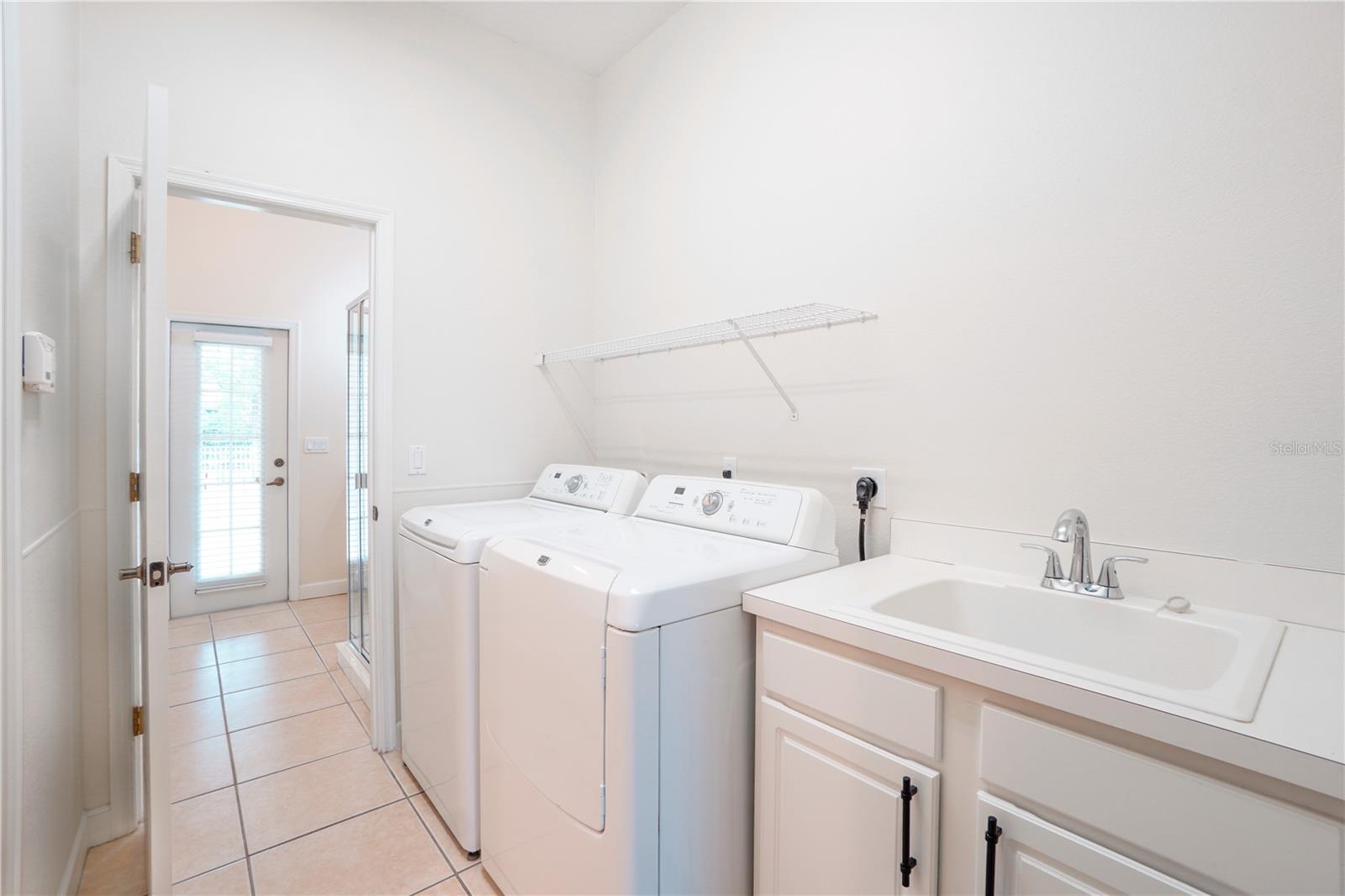 1679 SHADOWMOSS CIR, LAKE MARY, FL, 32746