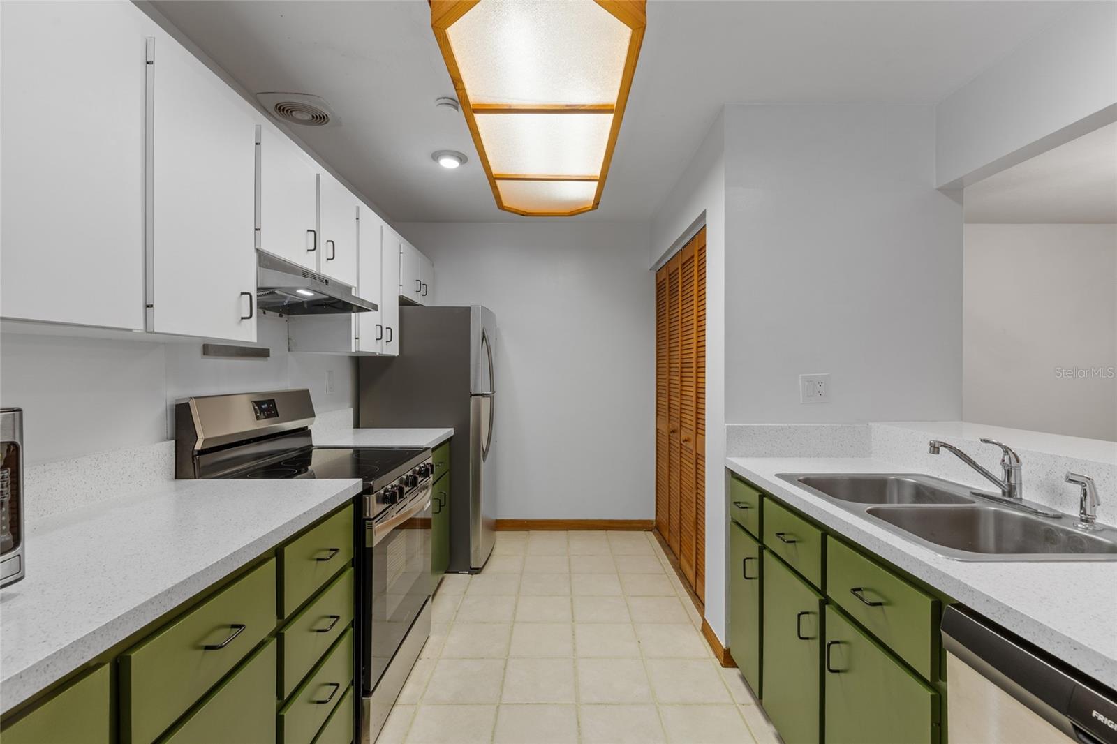 2822 SW 14TH DR #307, GAINESVILLE, FL, 32608