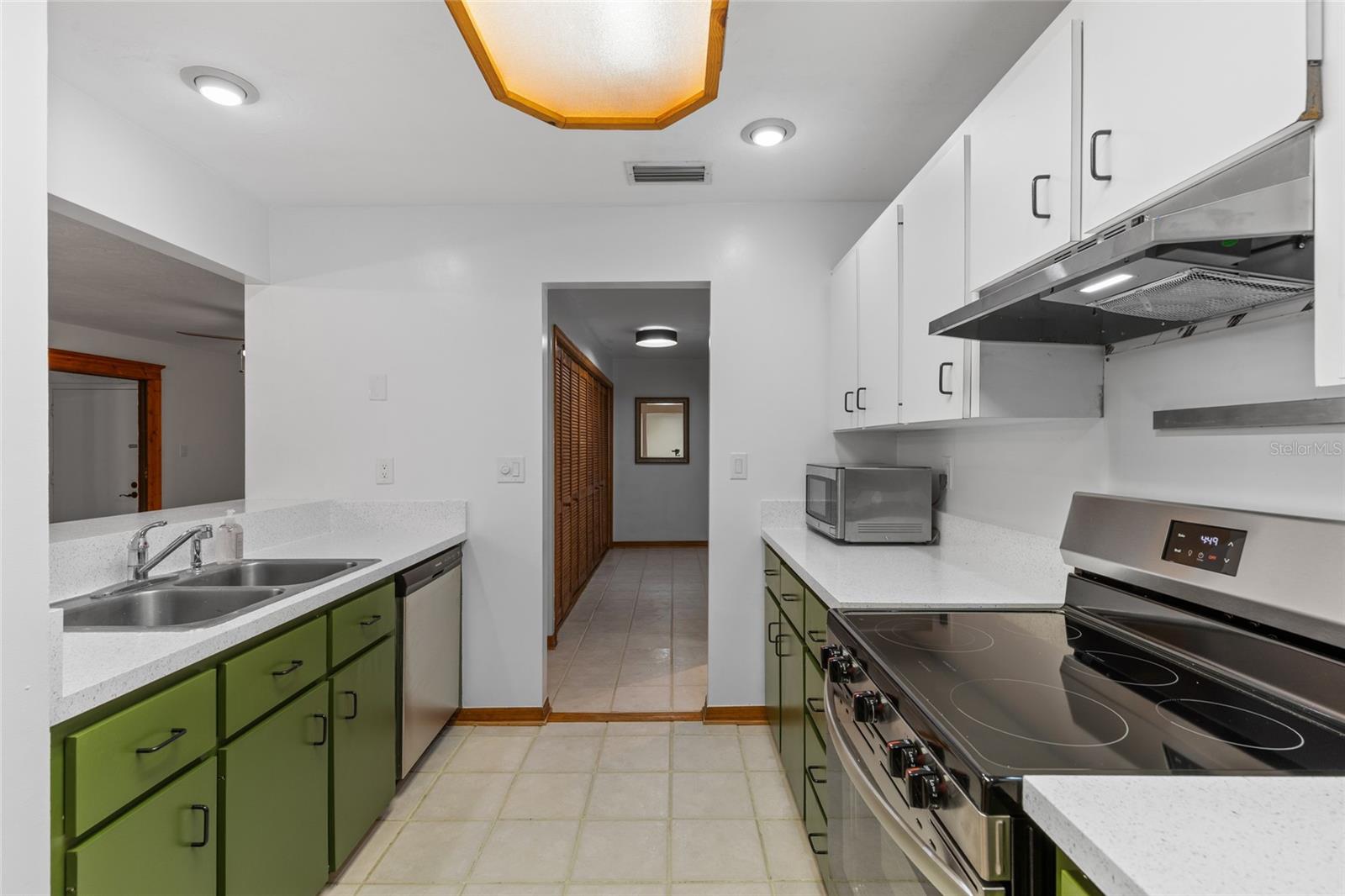 2822 SW 14TH DR #307, GAINESVILLE, FL, 32608