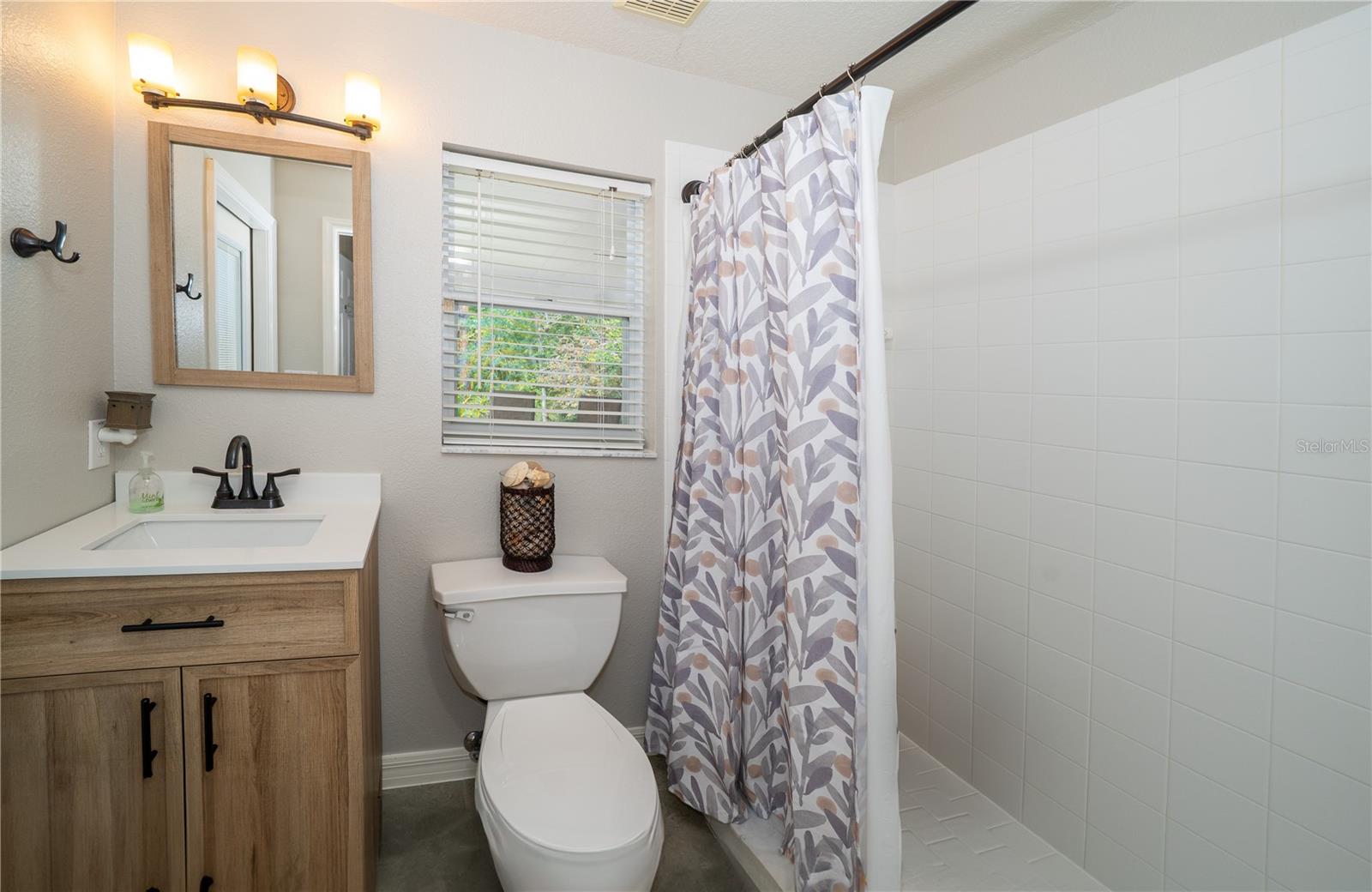 8376 GOLDEN PRAIRIE DR, TAMPA, FL, 33647