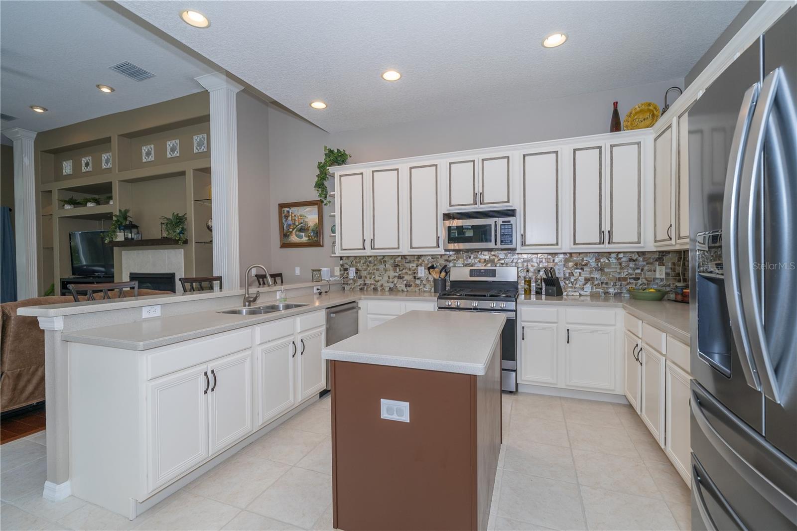 8376 GOLDEN PRAIRIE DR, TAMPA, FL, 33647