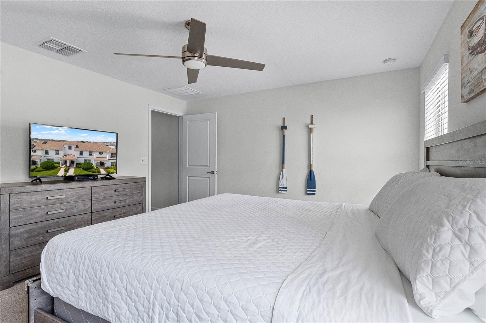 1566 PLUNKER DR, DAVENPORT, FL, 33896