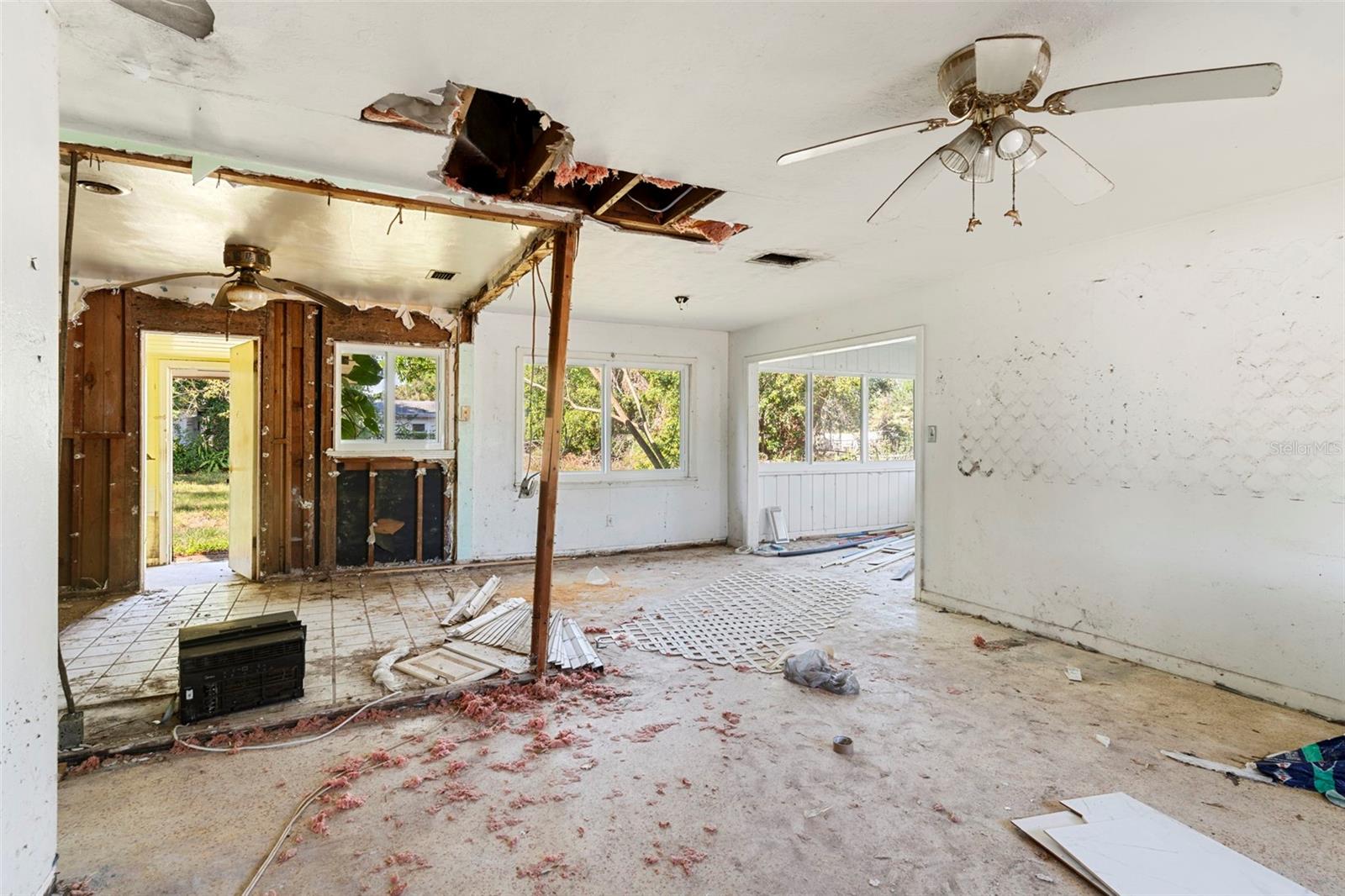 2677 MARTIN ST, SARASOTA, FL, 34237