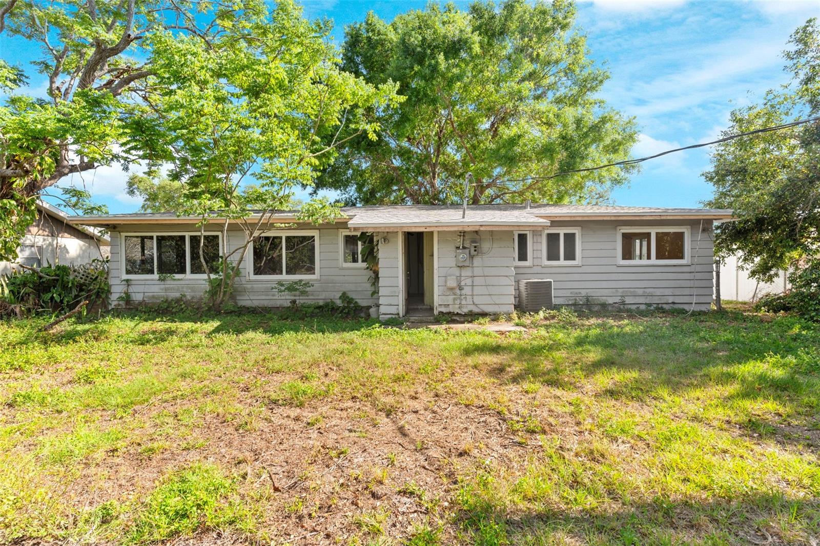 2677 MARTIN ST, SARASOTA, FL, 34237