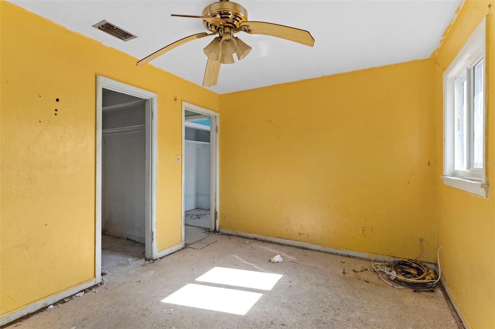 2677 MARTIN ST, SARASOTA, FL, 34237