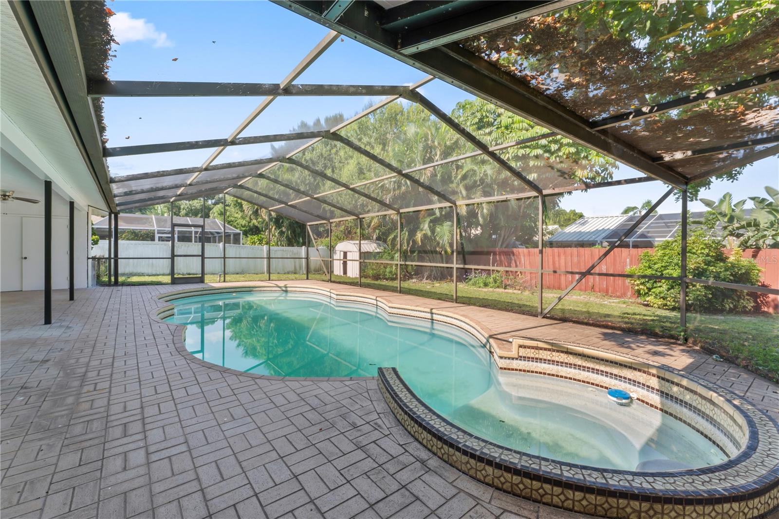 2118 HUNTINGTON AVE, SARASOTA, FL, 34232