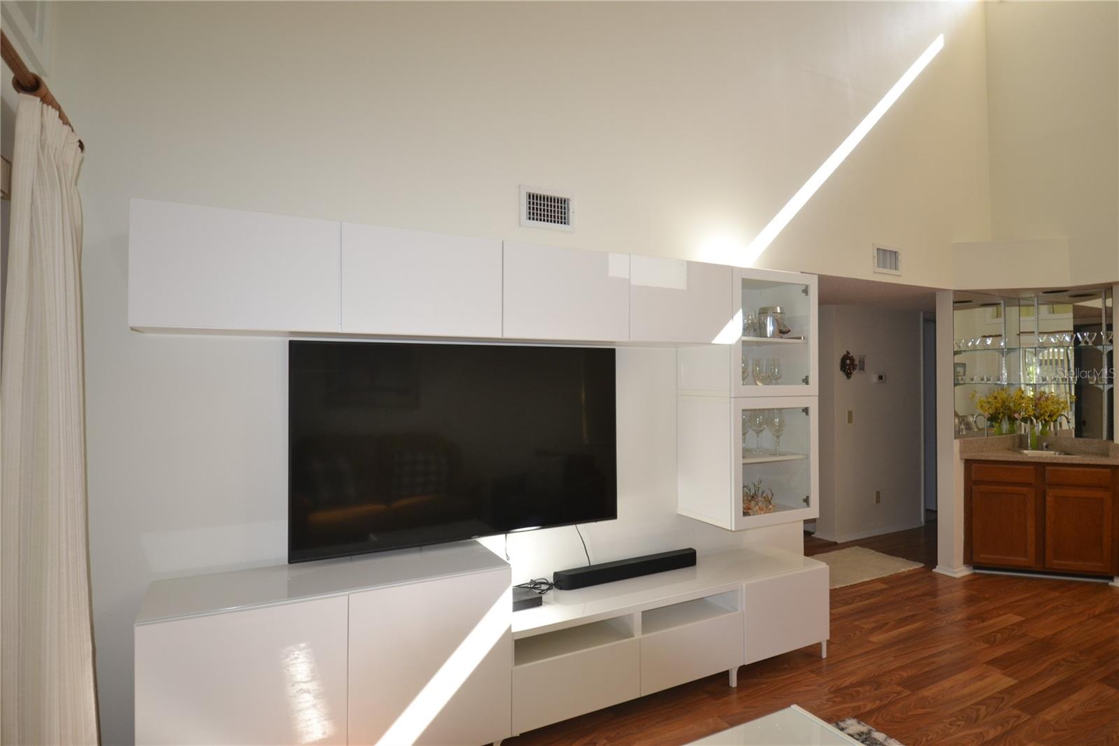 20 WOODLAKE PL, OLDSMAR, FL, 34677