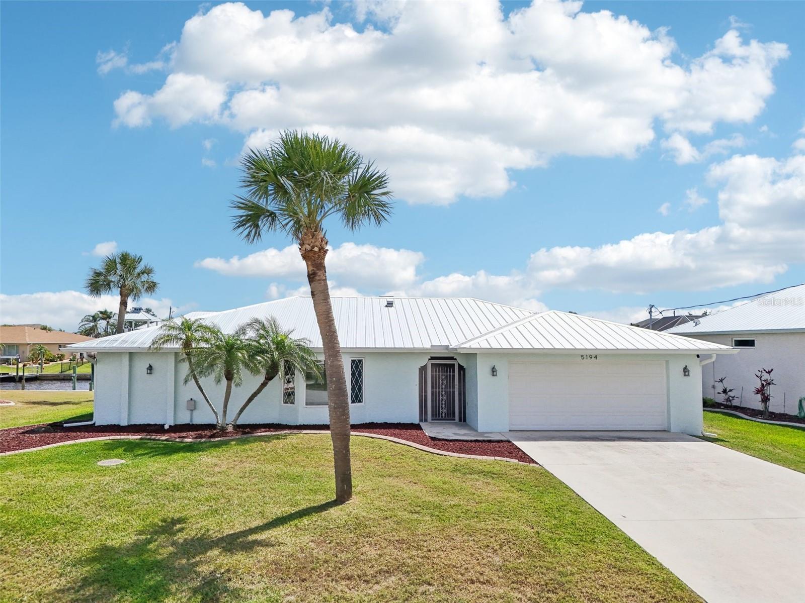 5194 COOPER TER, PORT CHARLOTTE, FL, 33981