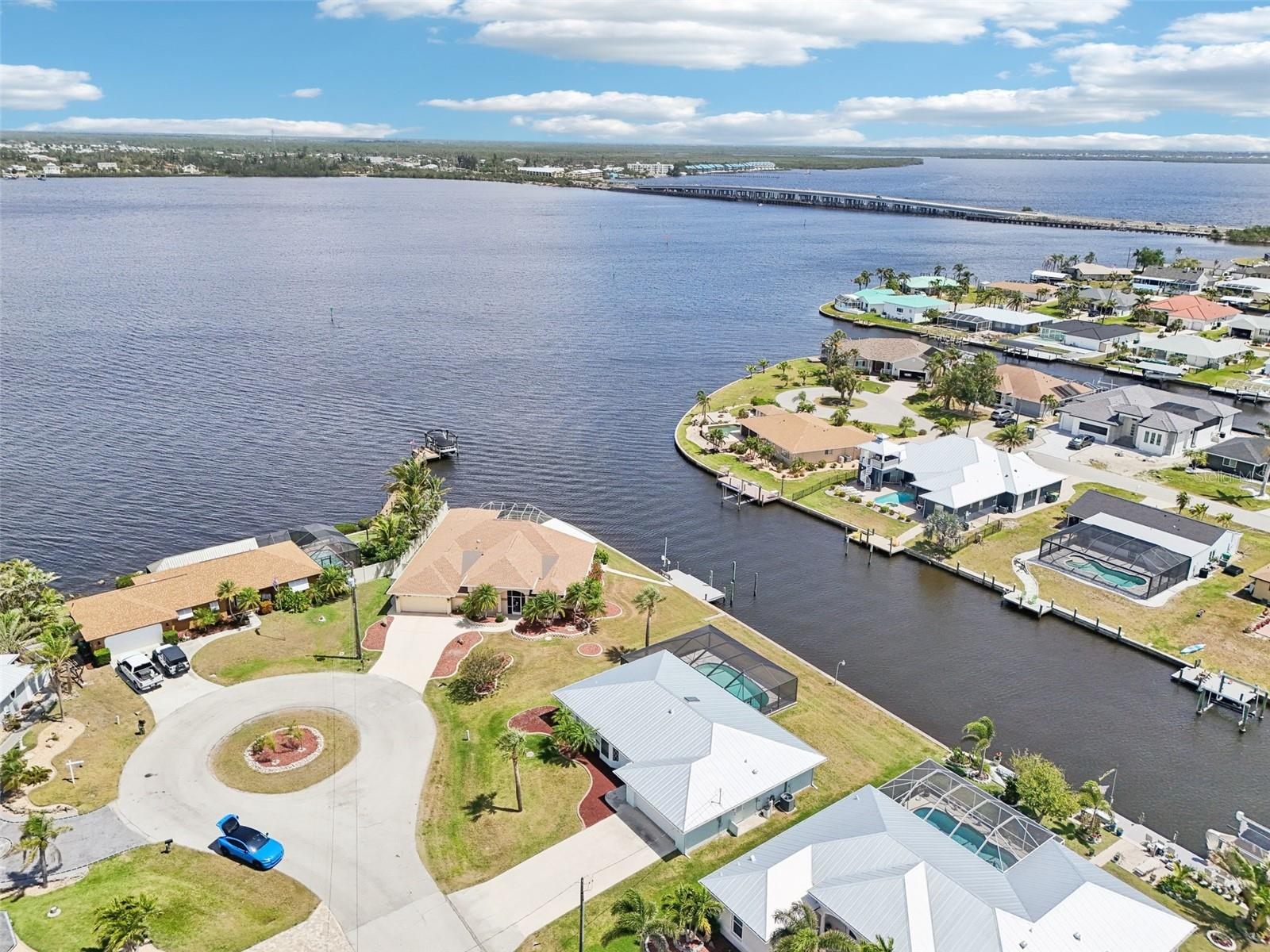 5194 COOPER TER, PORT CHARLOTTE, FL, 33981