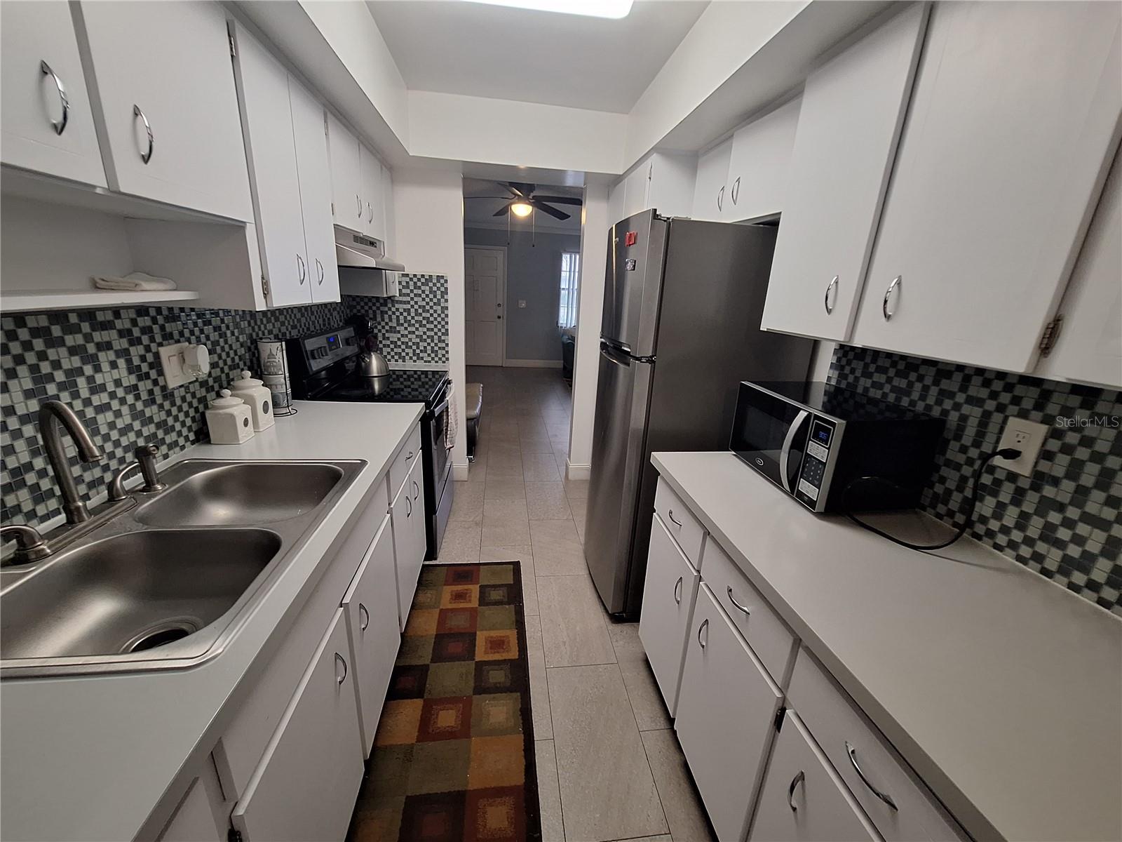 605 BRANDY WINE DR #605, LARGO, FL, 33771