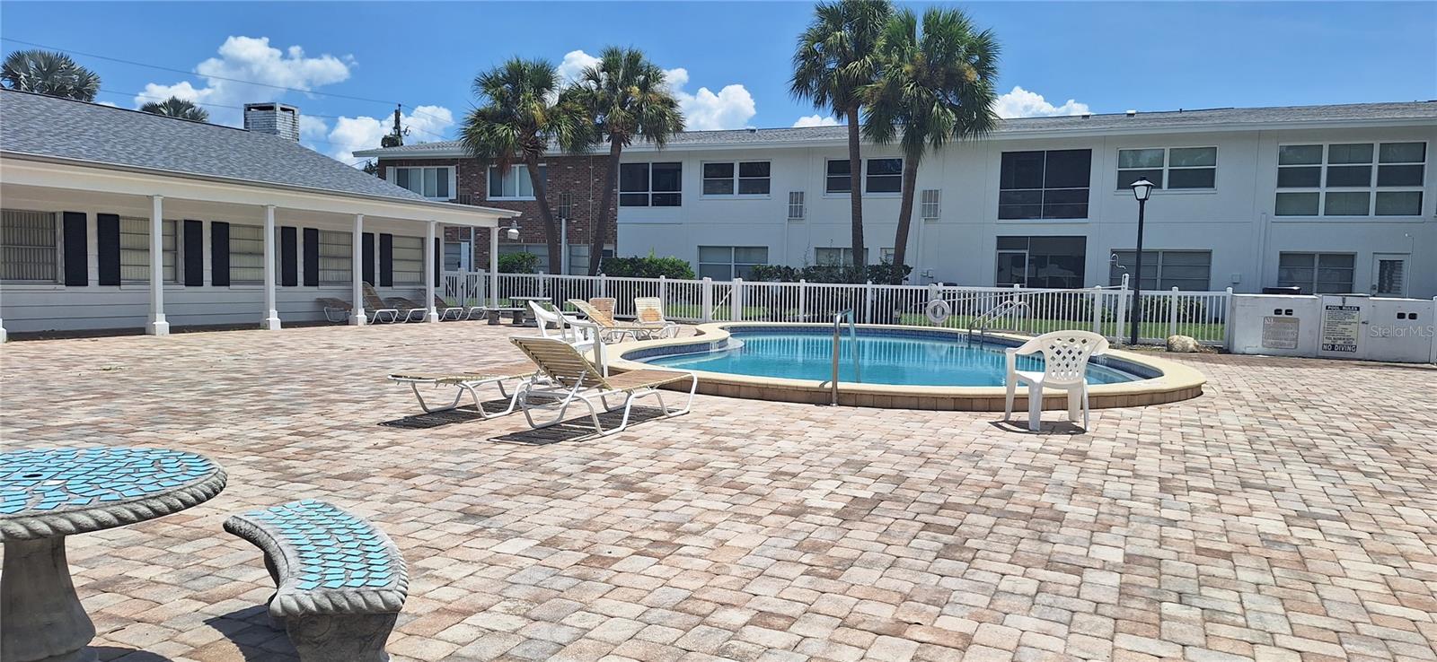 605 BRANDY WINE DR #605, LARGO, FL, 33771