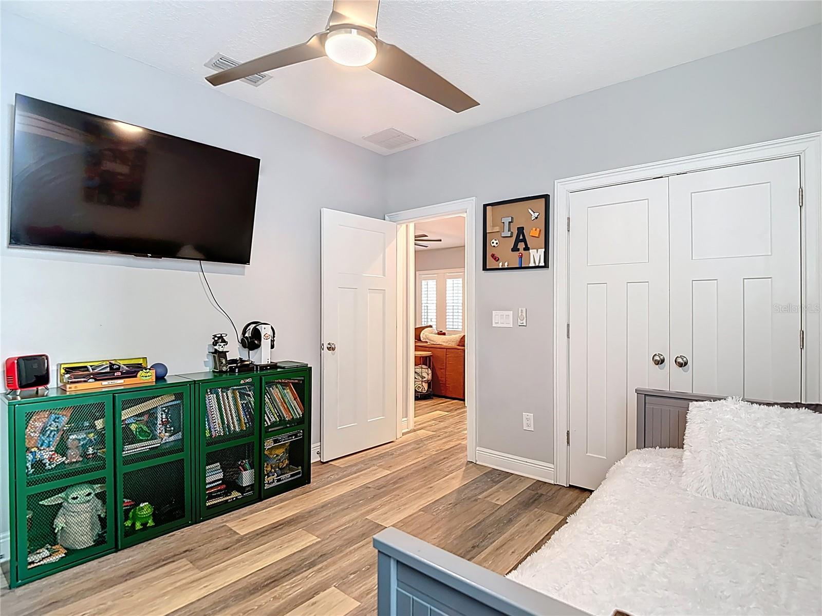 917 W ALFRED ST, TAMPA, FL, 33603