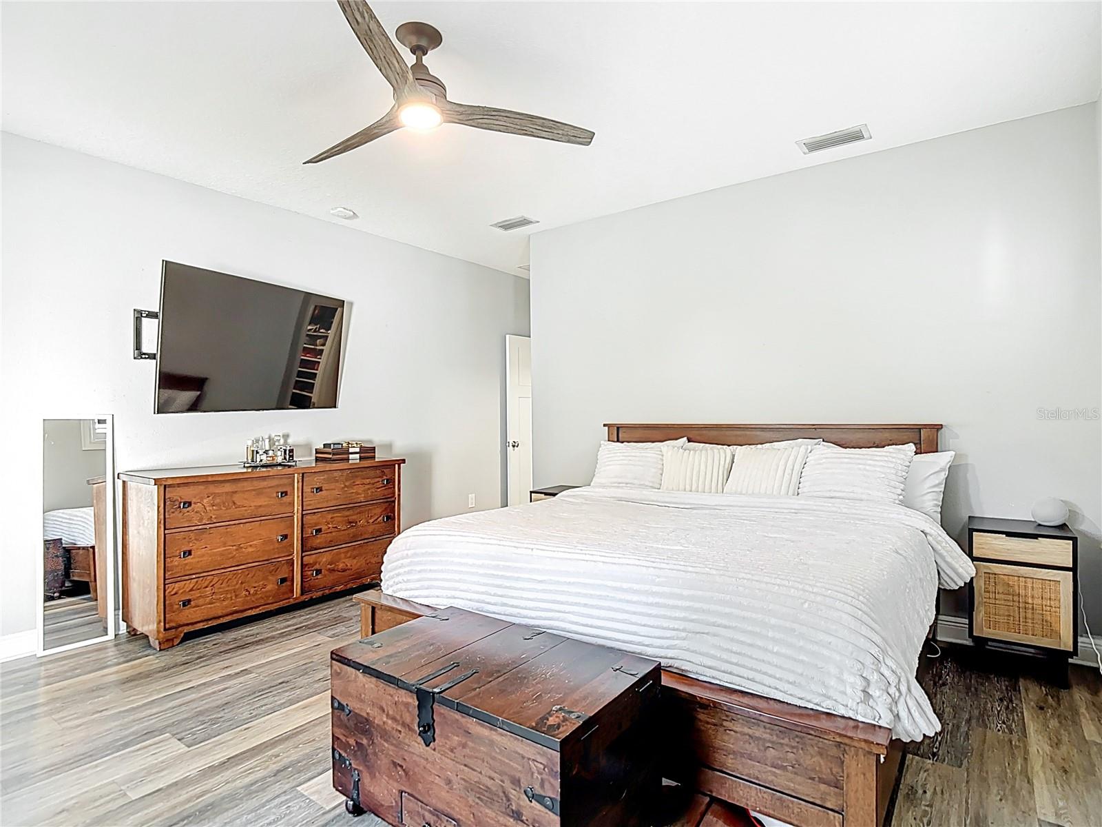 917 W ALFRED ST, TAMPA, FL, 33603