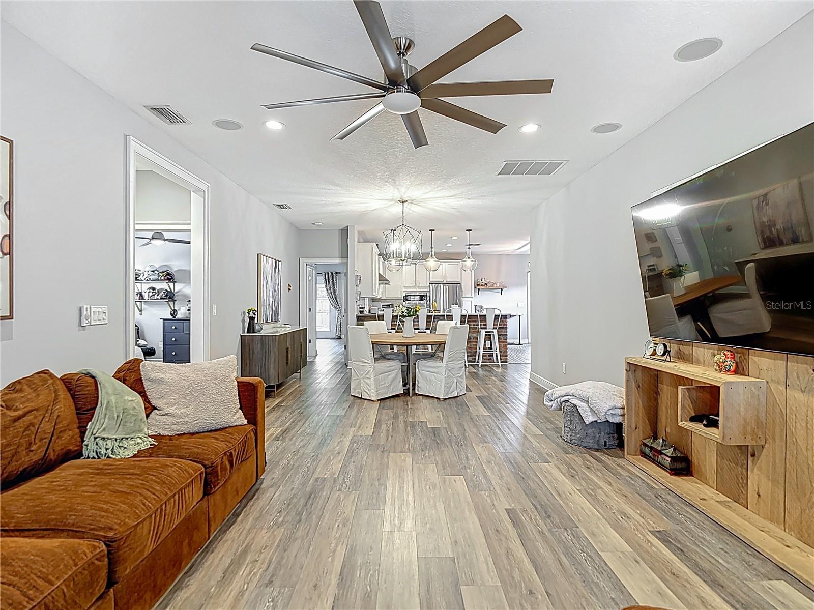 917 W ALFRED ST, TAMPA, FL, 33603