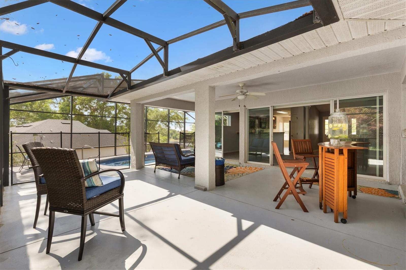 210 FOREST PARK LN, LADY LAKE, FL, 32159