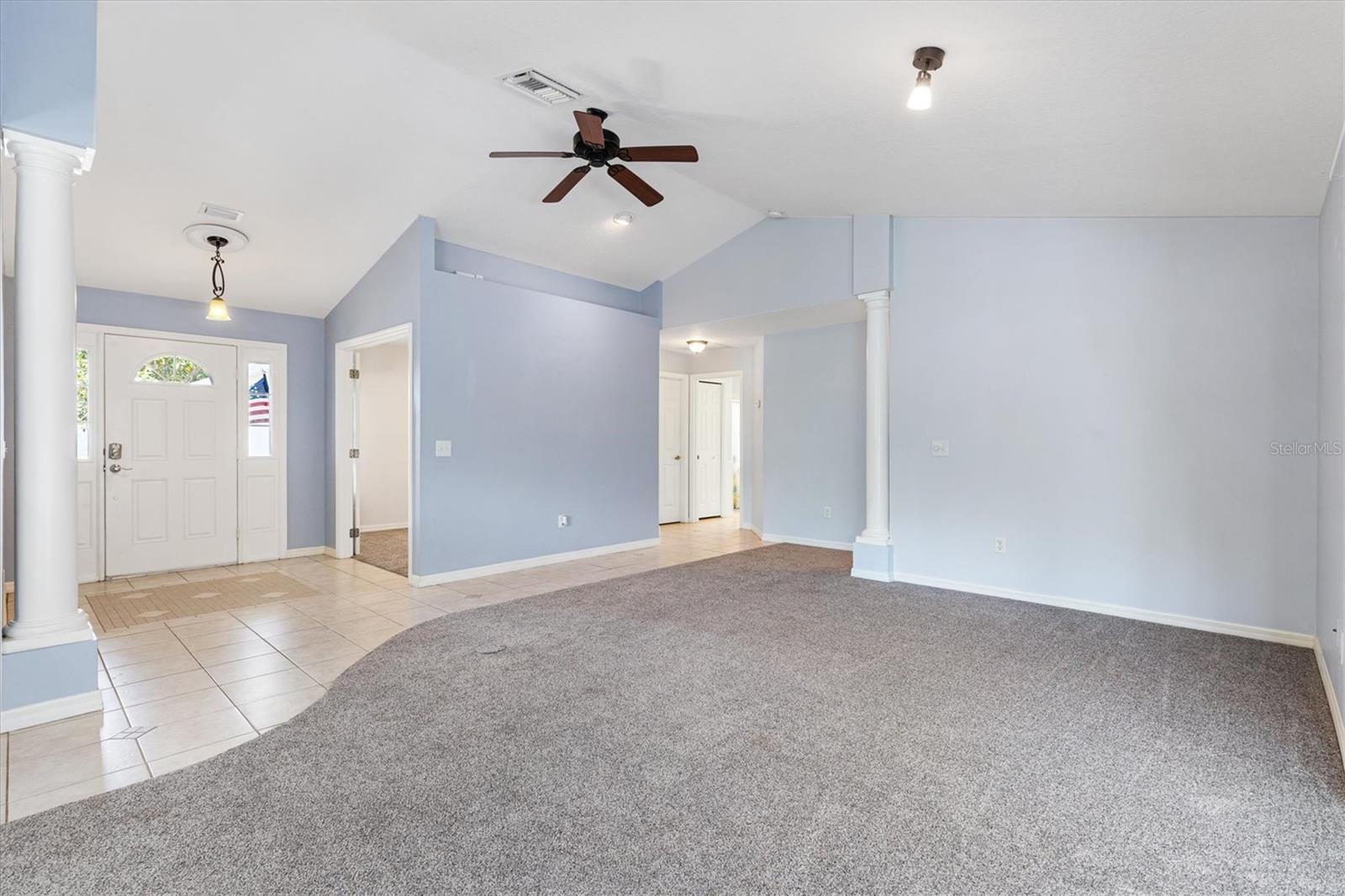 210 FOREST PARK LN, LADY LAKE, FL, 32159