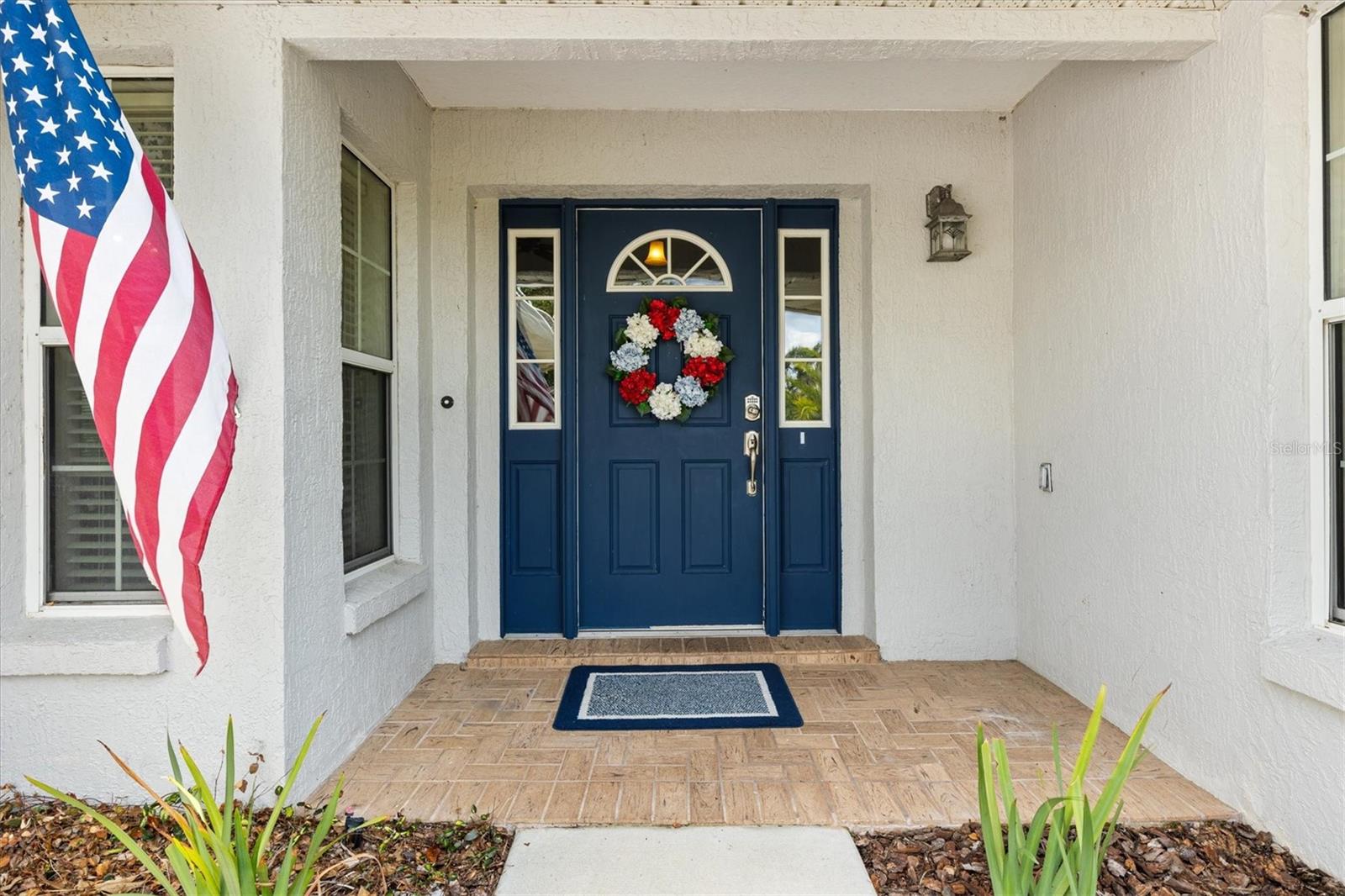 210 FOREST PARK LN, LADY LAKE, FL, 32159