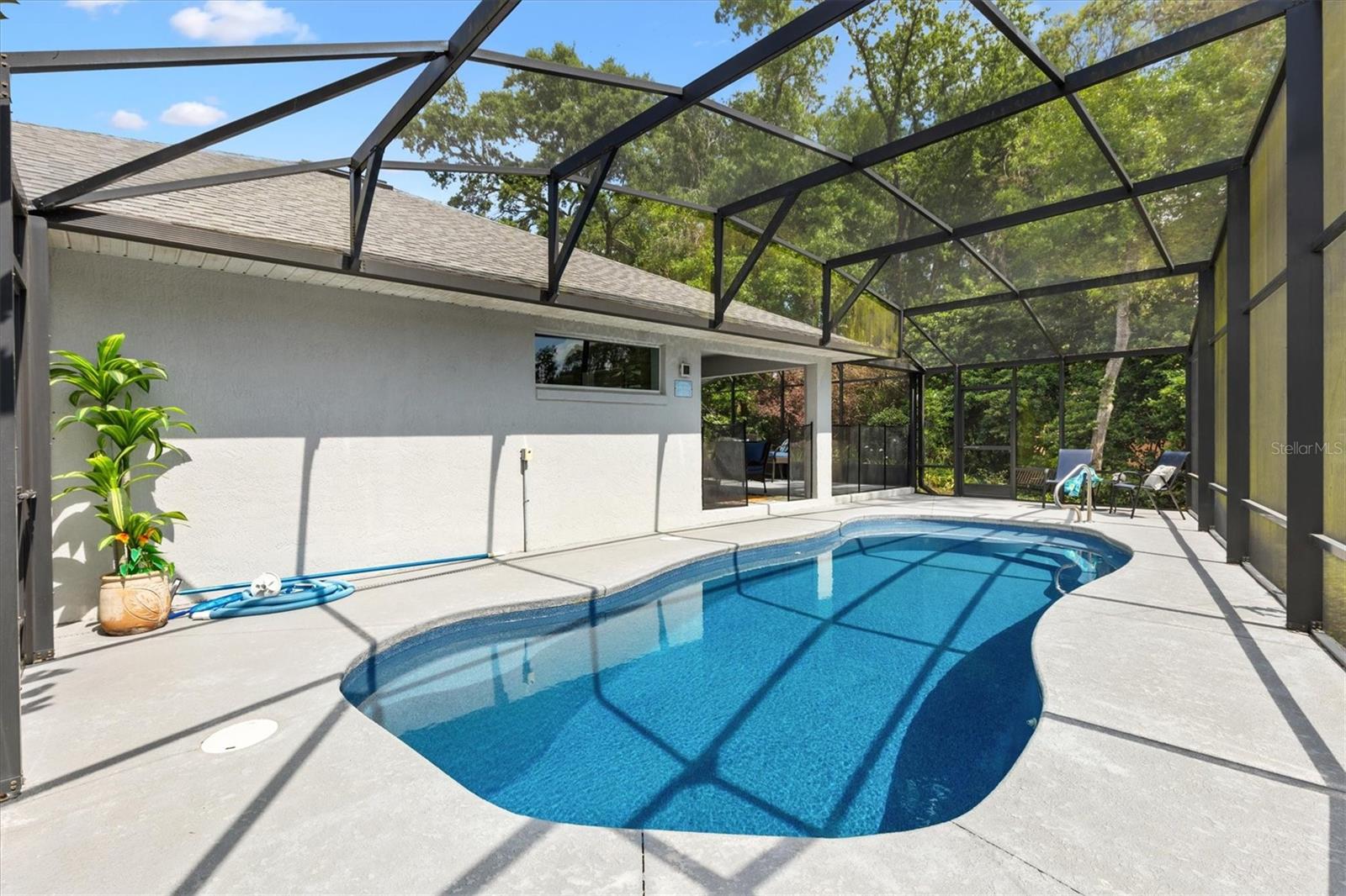 210 FOREST PARK LN, LADY LAKE, FL, 32159