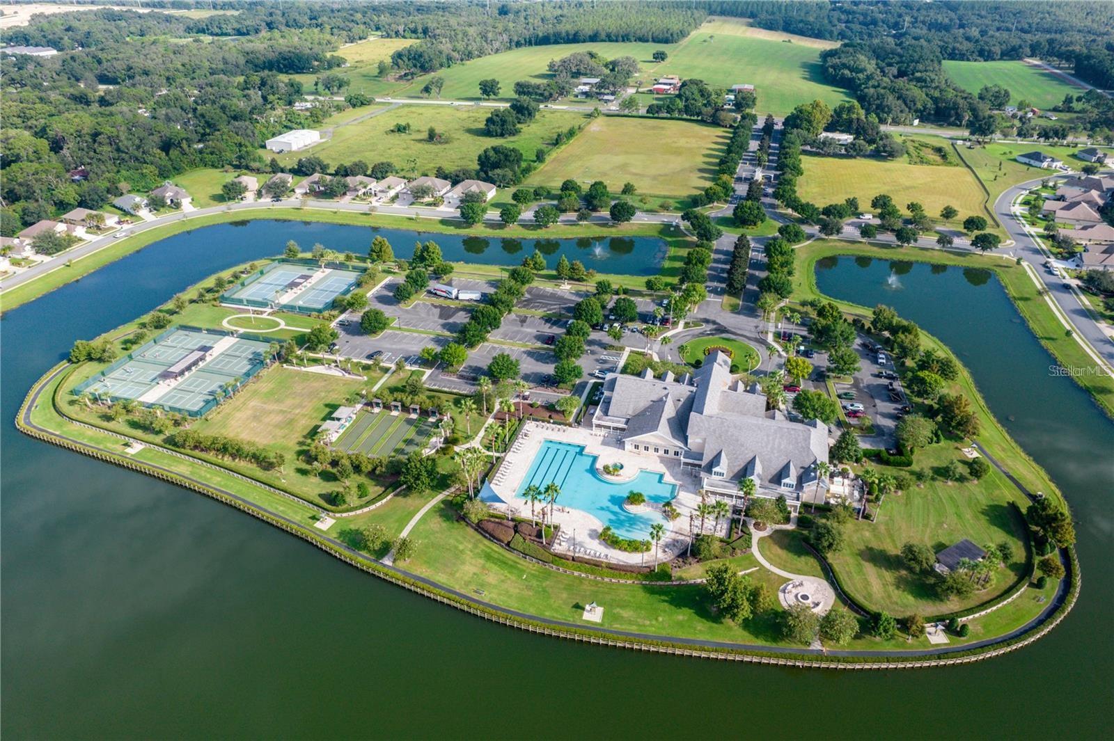 1966 WALLINGFORD LOOP, MOUNT DORA, FL, 32757