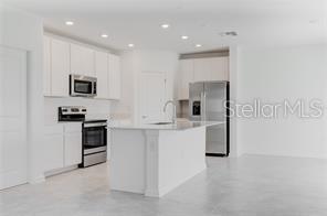 2106 AQUIFER LN, DAVENPORT, FL, 33837