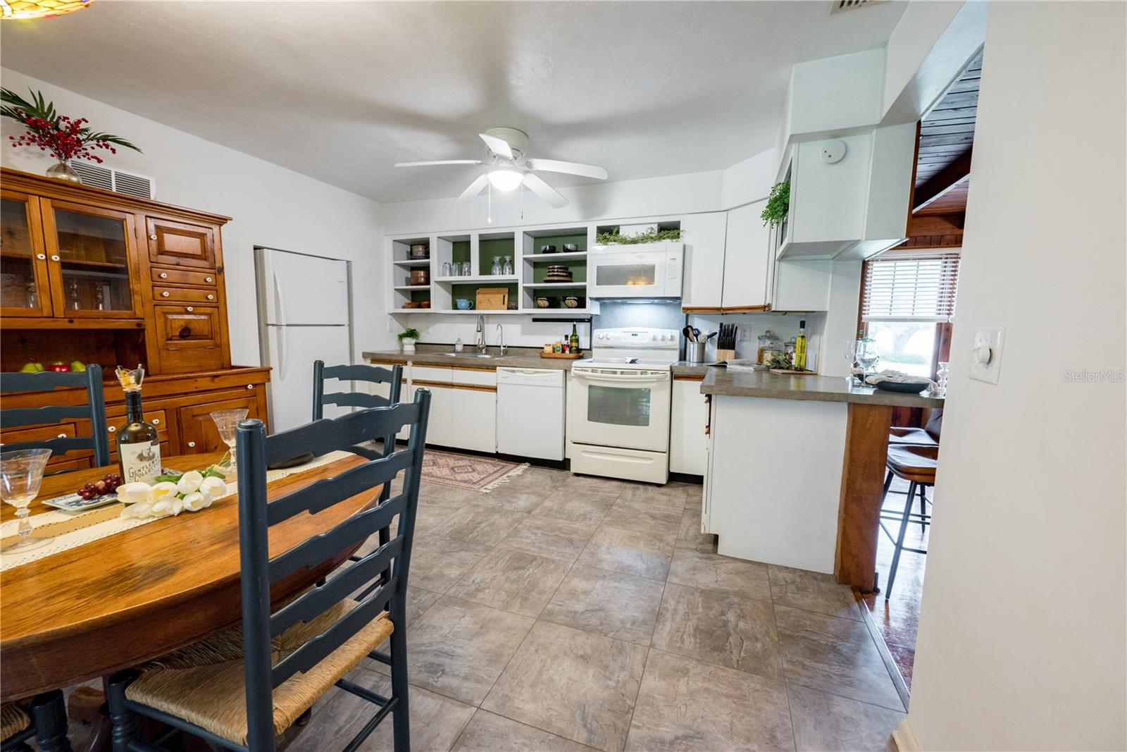 18785 NW 240TH ST, HIGH SPRINGS, FL, 32643