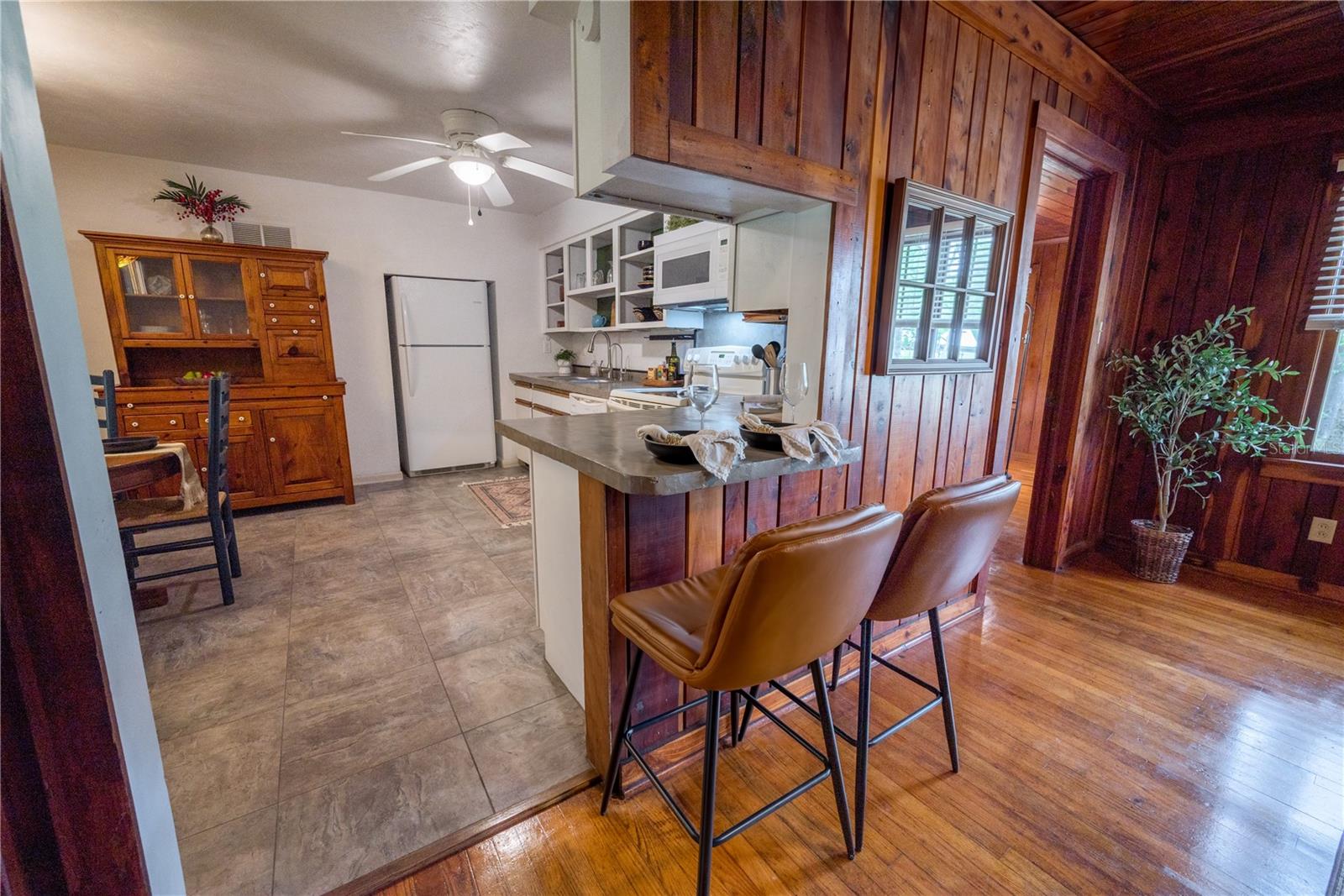 18785 NW 240TH ST, HIGH SPRINGS, FL, 32643