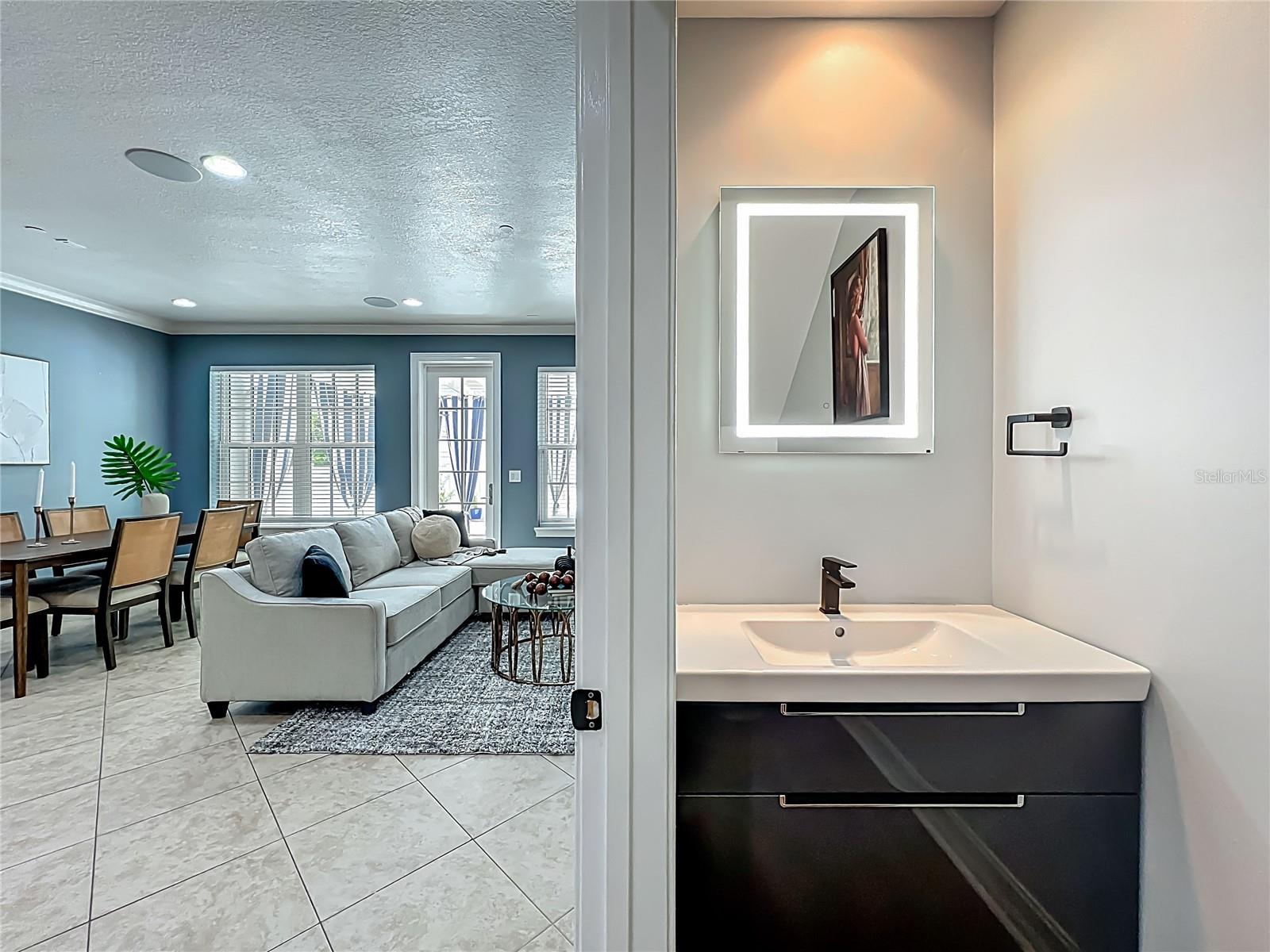 2240 OSPREY AVE, ORLANDO, FL, 32814