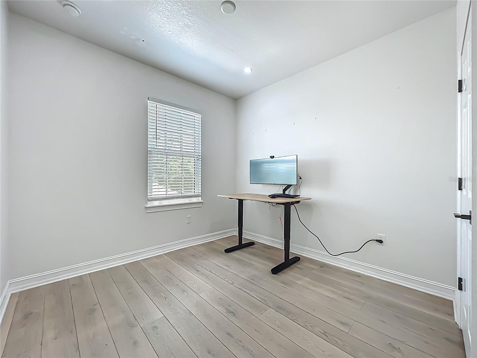 2240 OSPREY AVE, ORLANDO, FL, 32814