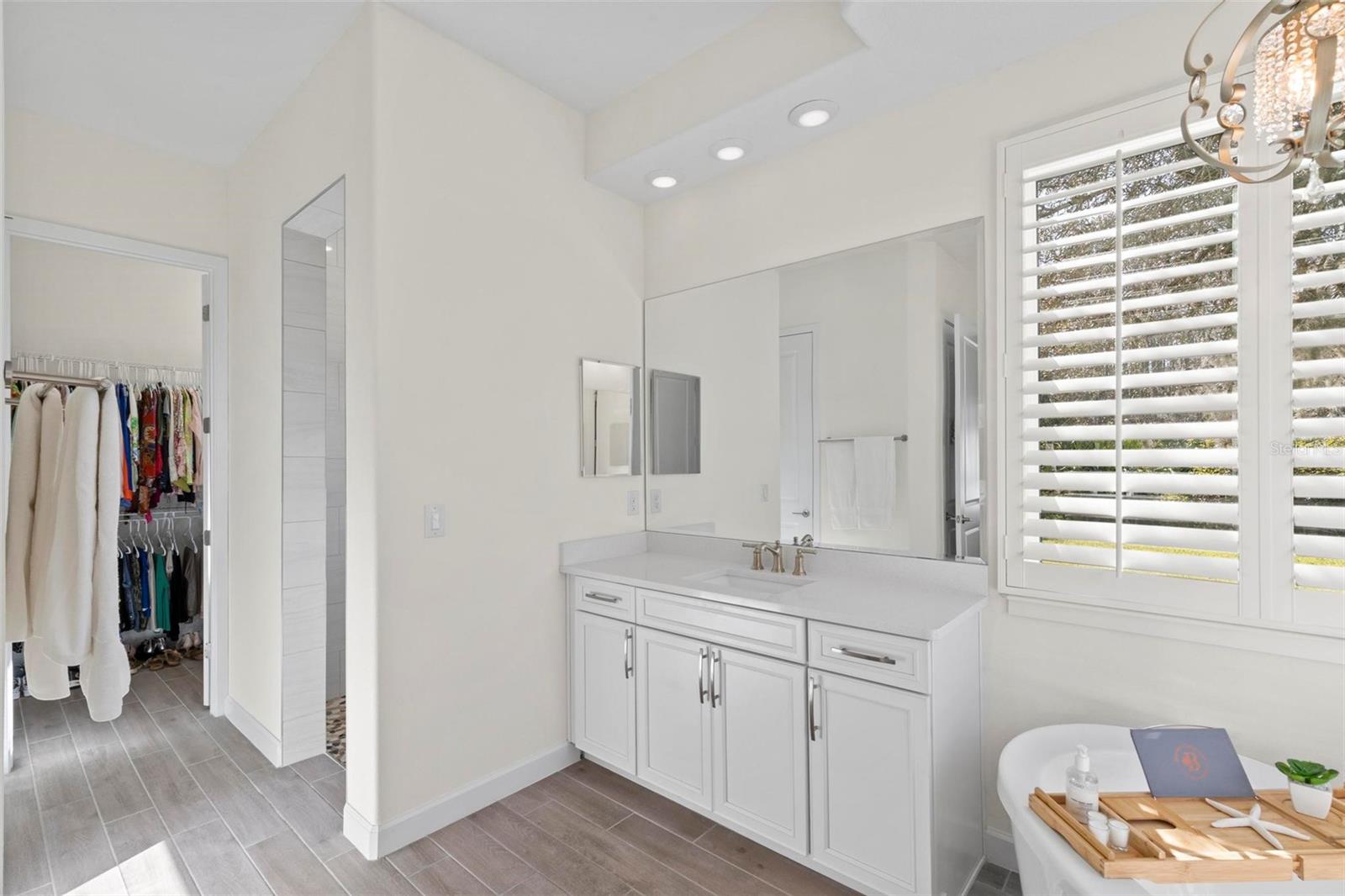 17 NEW LEATHERWOOD DR, PALM COAST, FL, 32137