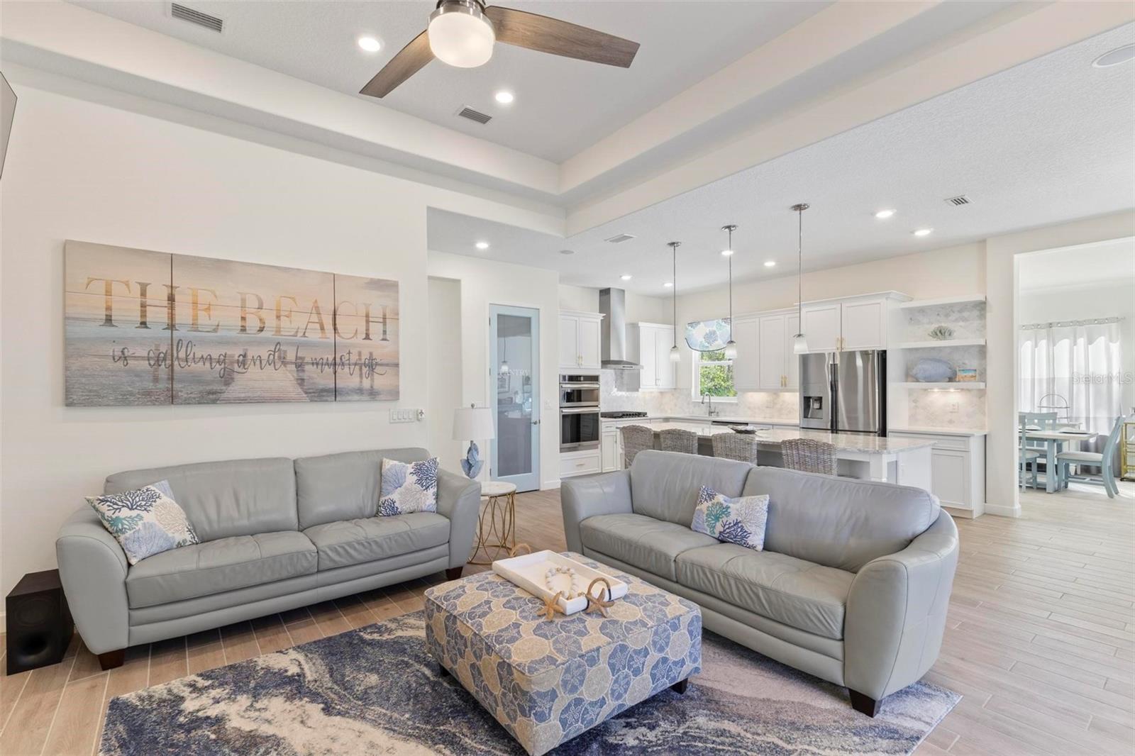 17 NEW LEATHERWOOD DR, PALM COAST, FL, 32137