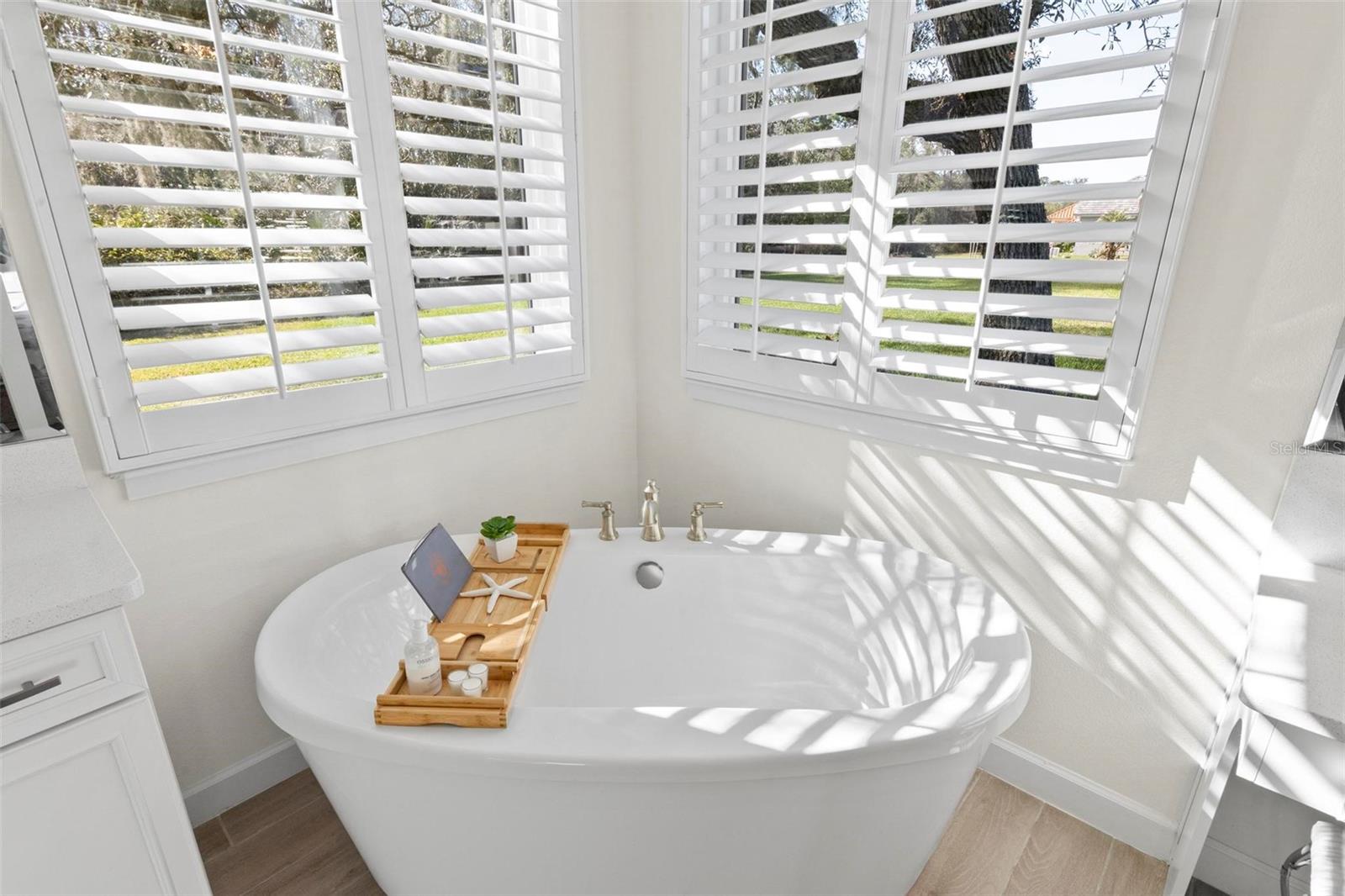 17 NEW LEATHERWOOD DR, PALM COAST, FL, 32137