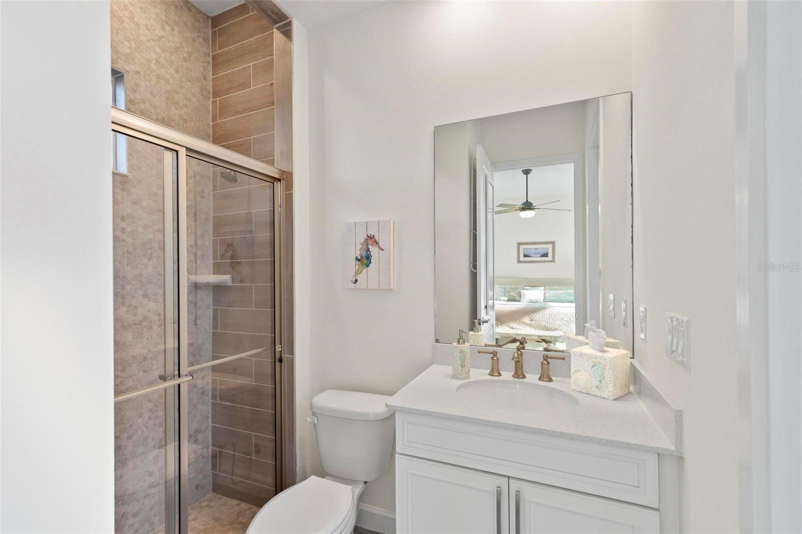 17 NEW LEATHERWOOD DR, PALM COAST, FL, 32137